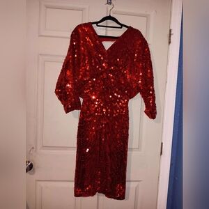 Morgan Taylor, Silk Studio Red Sequin 3/4 Sleeve Dress Sexy V Neckline Sz 8